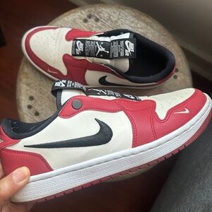 Woman’s air jordan 1 low slip